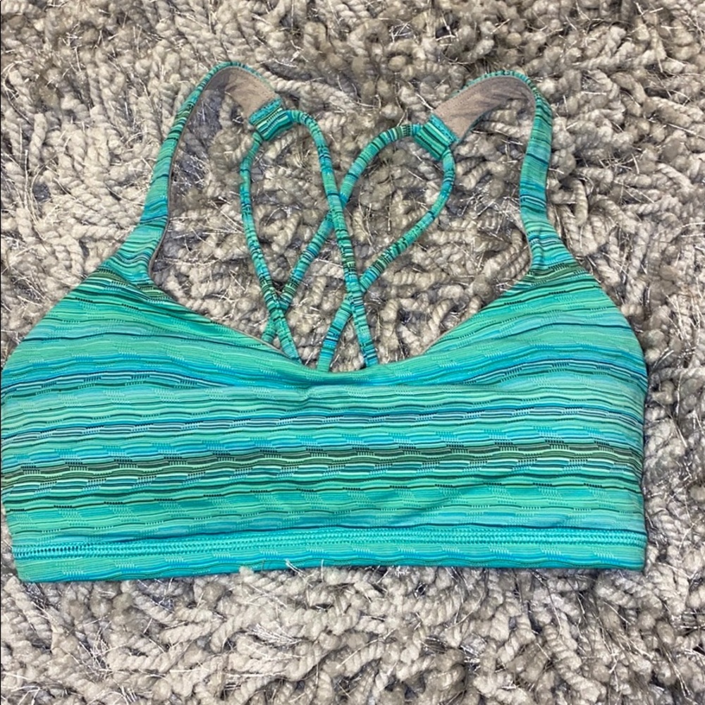 lululemon free to be bra